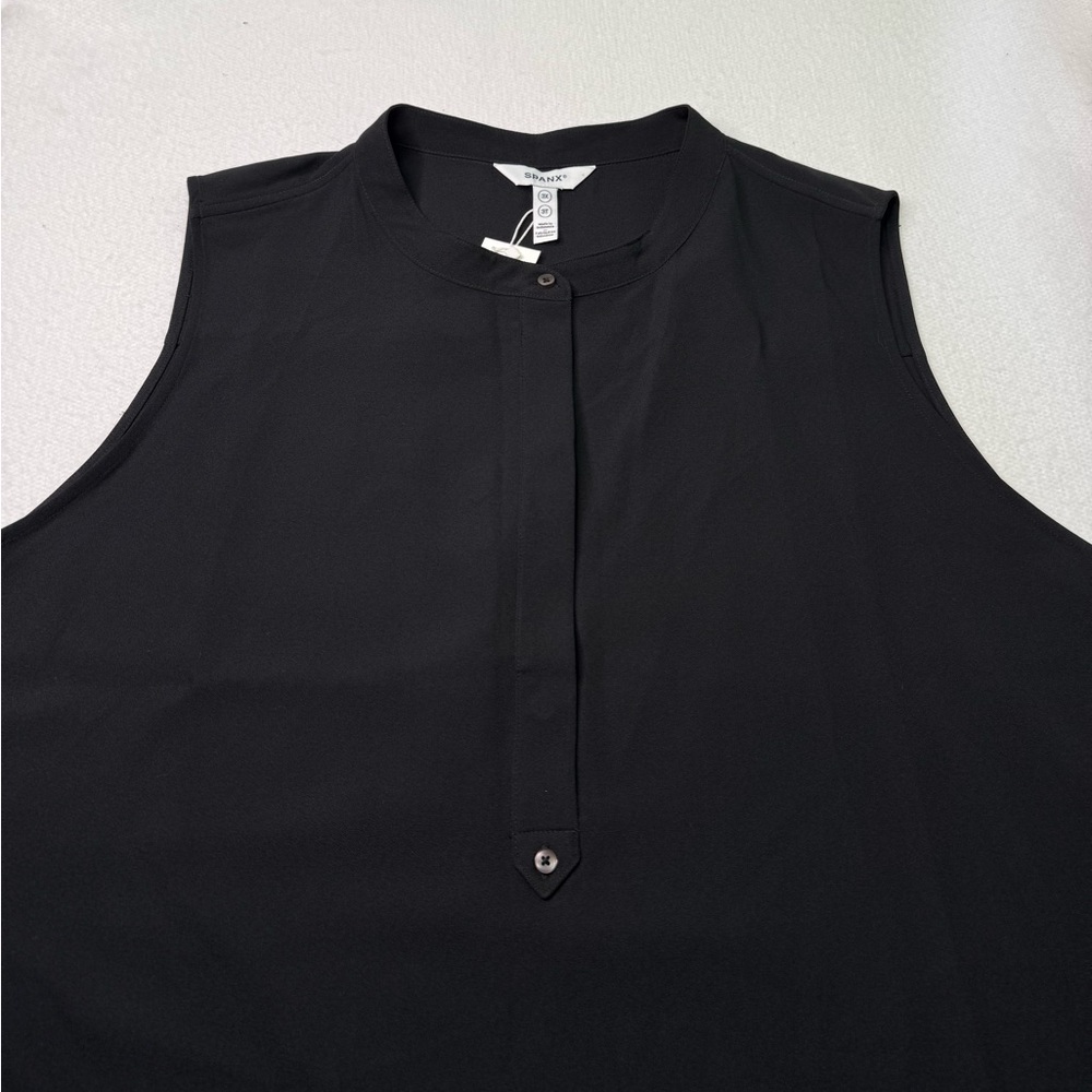 Spanx Women's Carefree Crepe Popover Sleeveless Blouse No-Show Coverage Black 3X - Picture 6 of 11